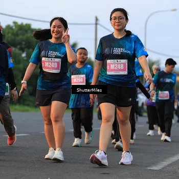 Runner Photo 4562667