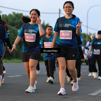Runner Photo 4562684