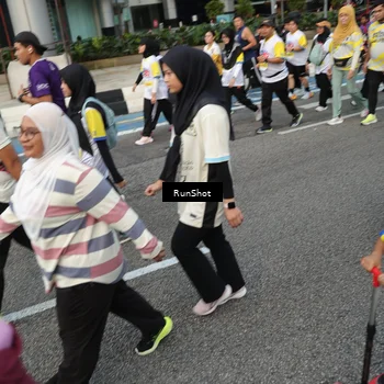 Runner Photo 4562706