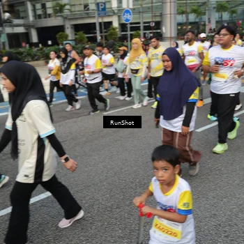 Runner Photo 4562724