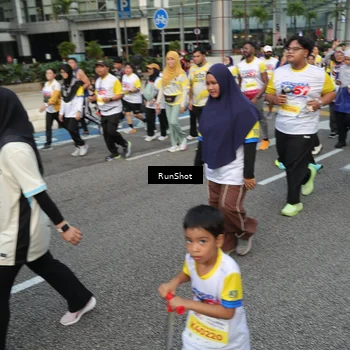Runner Photo 4562730