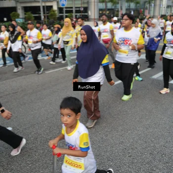 Runner Photo 4562773