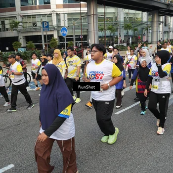 Runner Photo 4562795