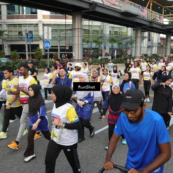 Runner Photo 4563004