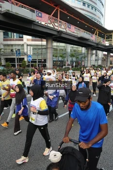 Runner Photo 4563010