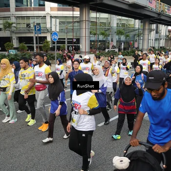 Runner Photo 4563045