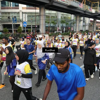 Runner Photo 4563051