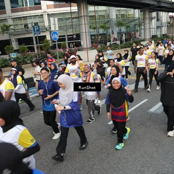 Runner Photo 4563121
