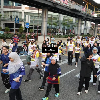 Runner Photo 4563180