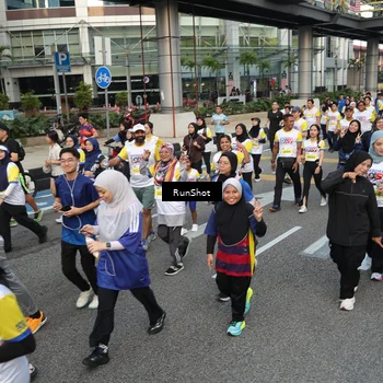 Runner Photo 4563181