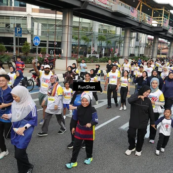Runner Photo 4563208