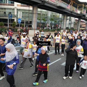 Runner Photo 4563217