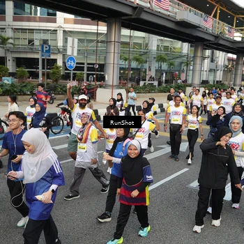 Runner Photo 4563242
