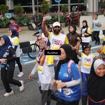 Runner Photo 4563266