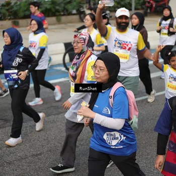Runner Photo 4563309