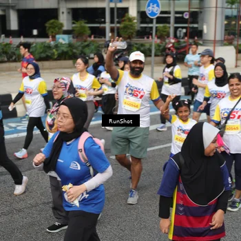 Runner Photo 4563337
