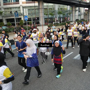Runner Photo 4563367