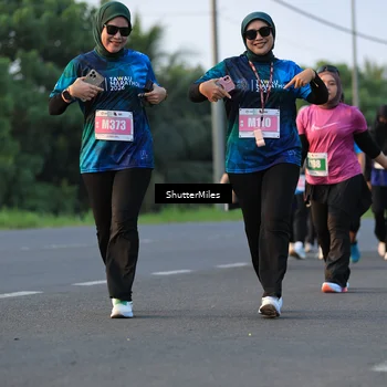 Runner Photo 4563492
