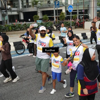 Runner Photo 4563511