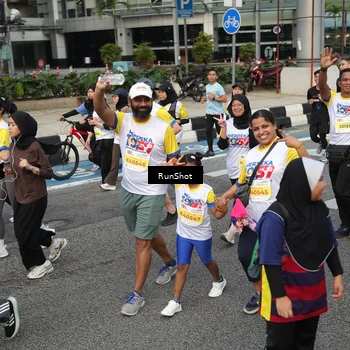 Runner Photo 4563556