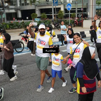 Runner Photo 4563566