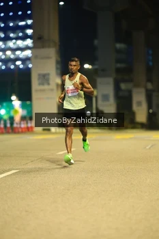 Runner Photo 4563569