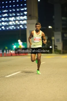 Runner Photo 4563600
