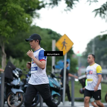 Runner Photo 4563618