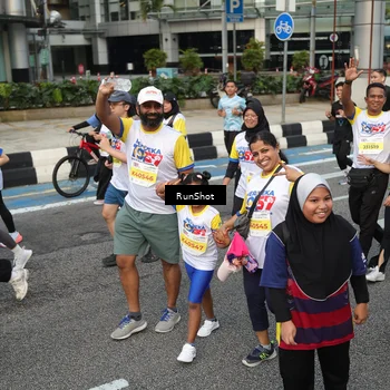 Runner Photo 4563627