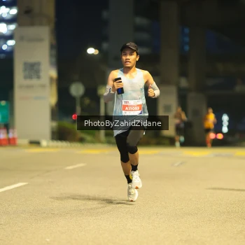 Runner Photo 4563628
