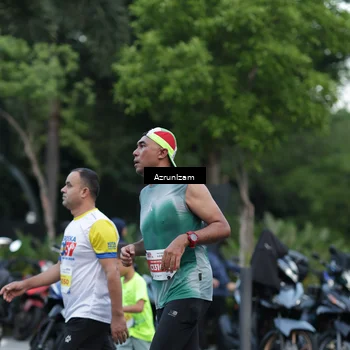 Runner Photo 4563716