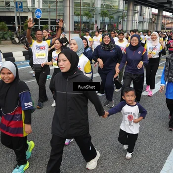 Runner Photo 4563749