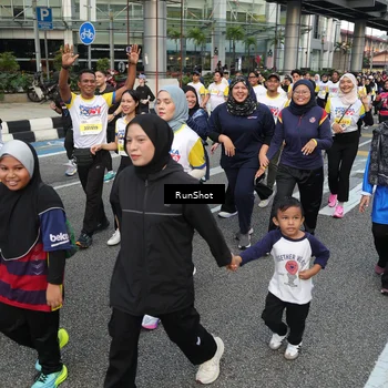 Runner Photo 4563782
