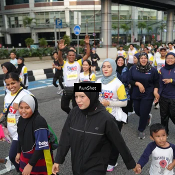 Runner Photo 4563798