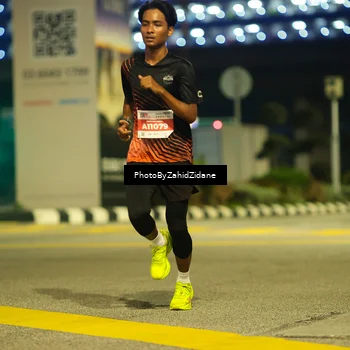 Runner Photo 4563806