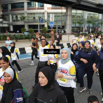 Runner Photo 4563844