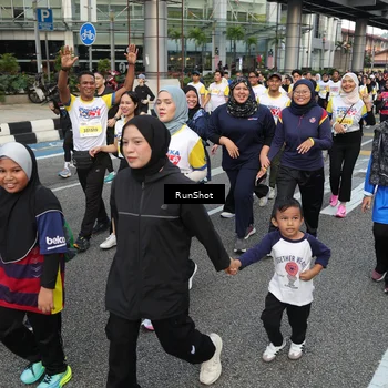 Runner Photo 4563846