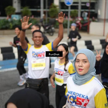 Runner Photo 4563858