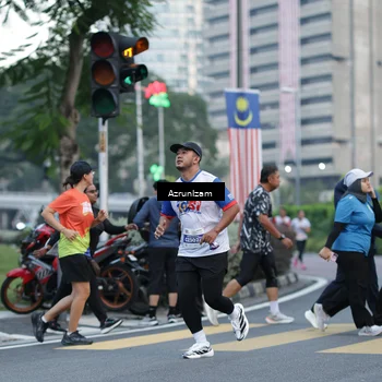 Runner Photo 4563873