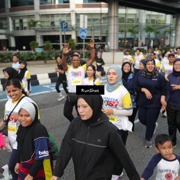 Runner Photo 4563891