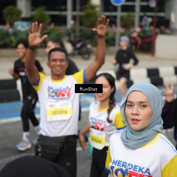 Runner Photo 4563895
