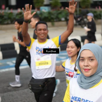 Runner Photo 4563951
