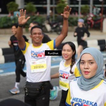 Runner Photo 4563985