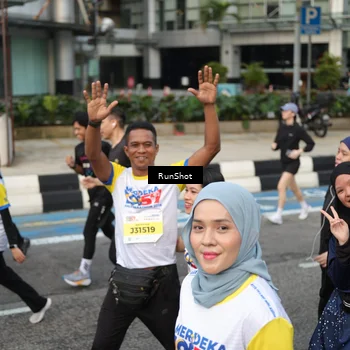 Runner Photo 4563990