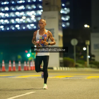 Runner Photo 4564004