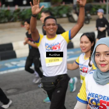 Runner Photo 4564005