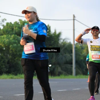 Runner Photo 4564024