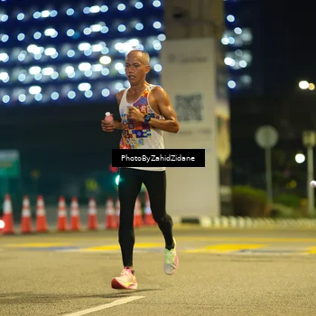Runner Photo 4564029