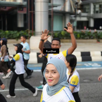 Runner Photo 4564052