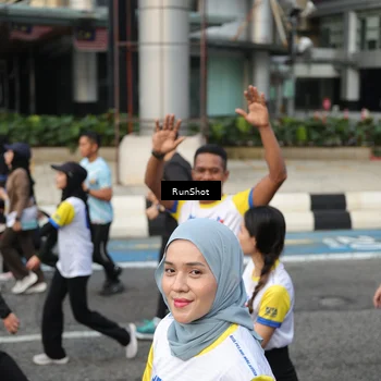 Runner Photo 4564057